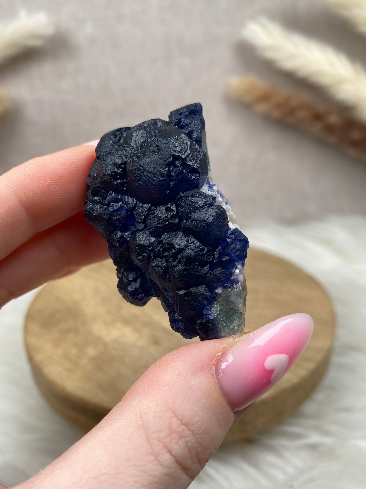 Blaubeer Fluorit auf Quarz (3)