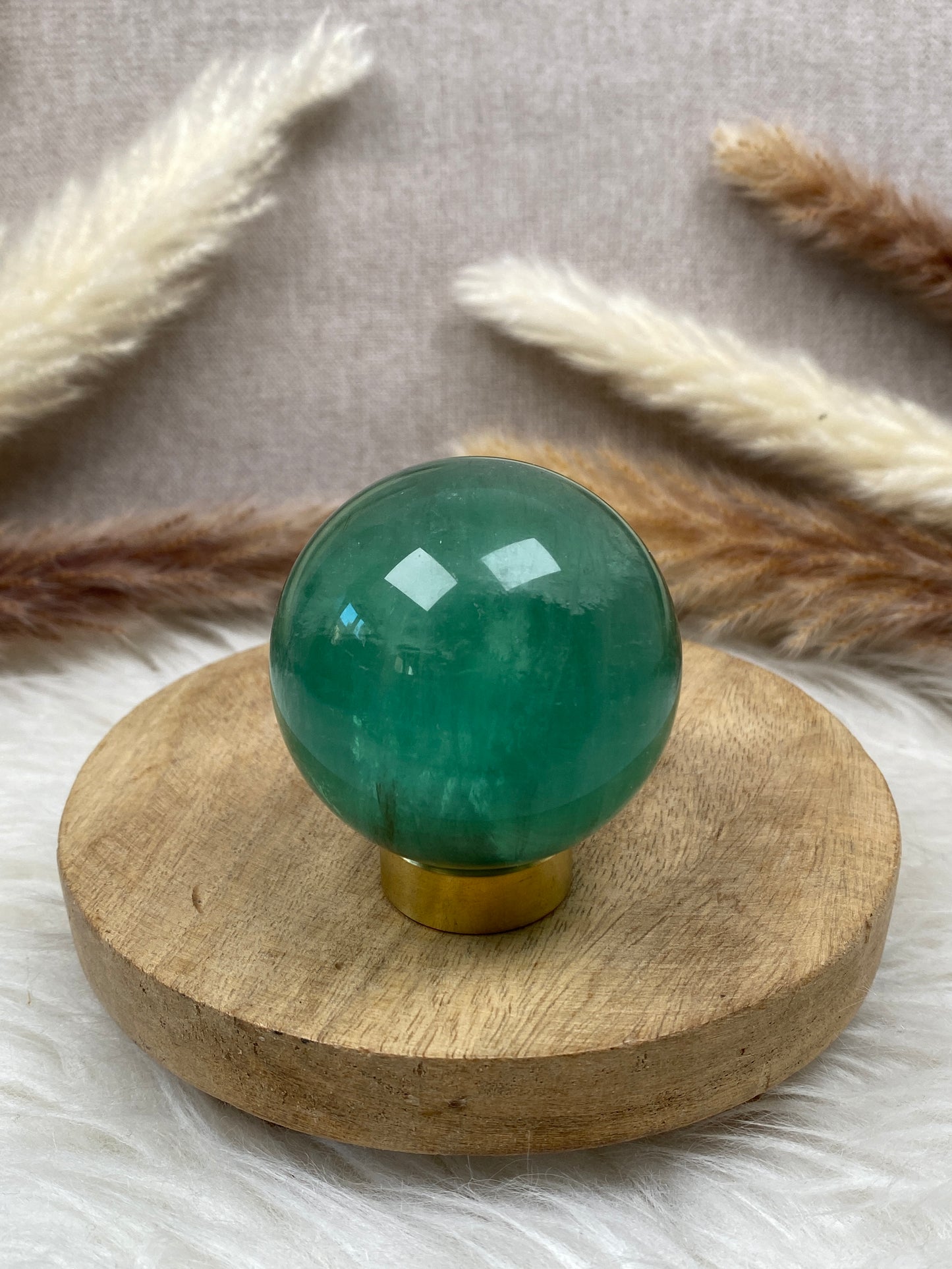 Dunkelgrüne Fluorit Kugel