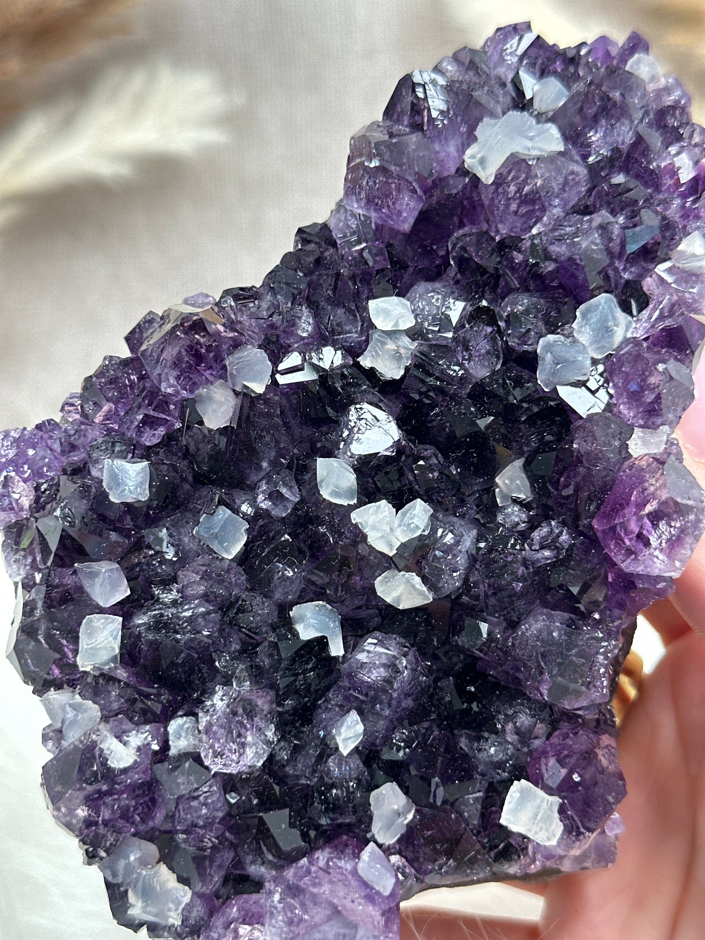 Amethyst mit Calcit Cluster (4)