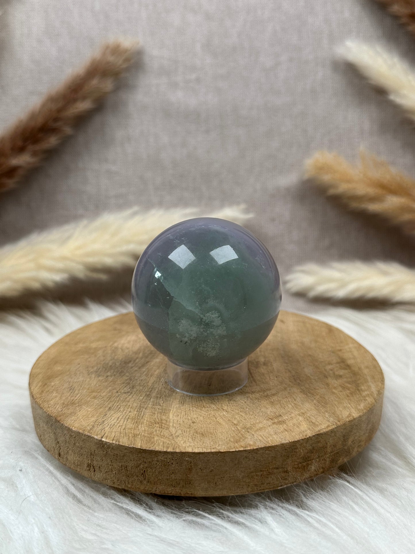 Lavendelfluorit Kugel (1)