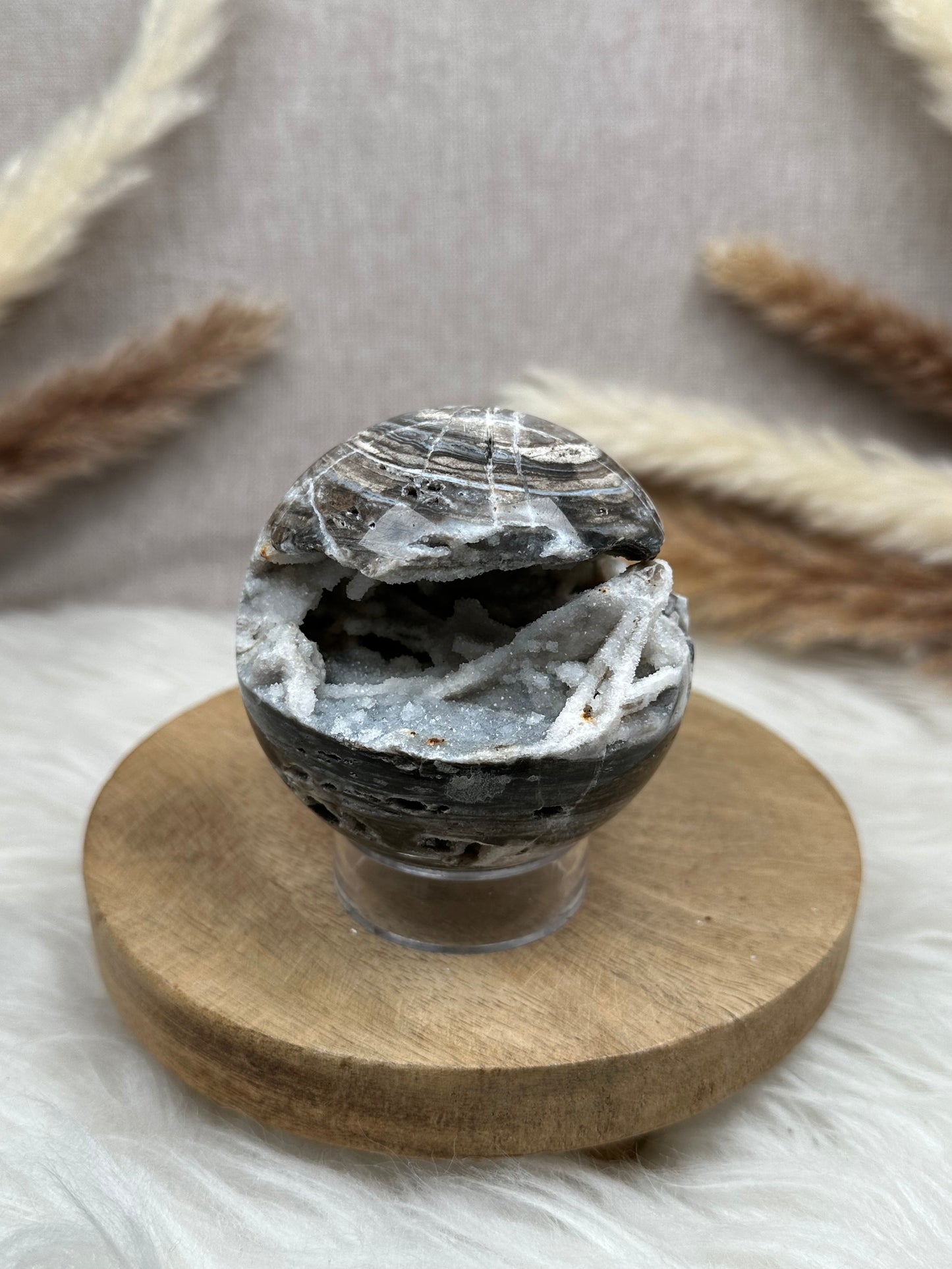 Druzy Chalcedon Kugel (1)