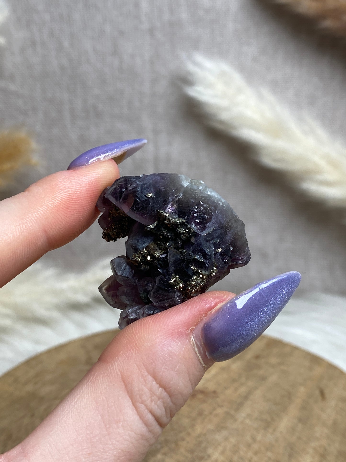 Amethyst mit Pyrit Cluster (8)