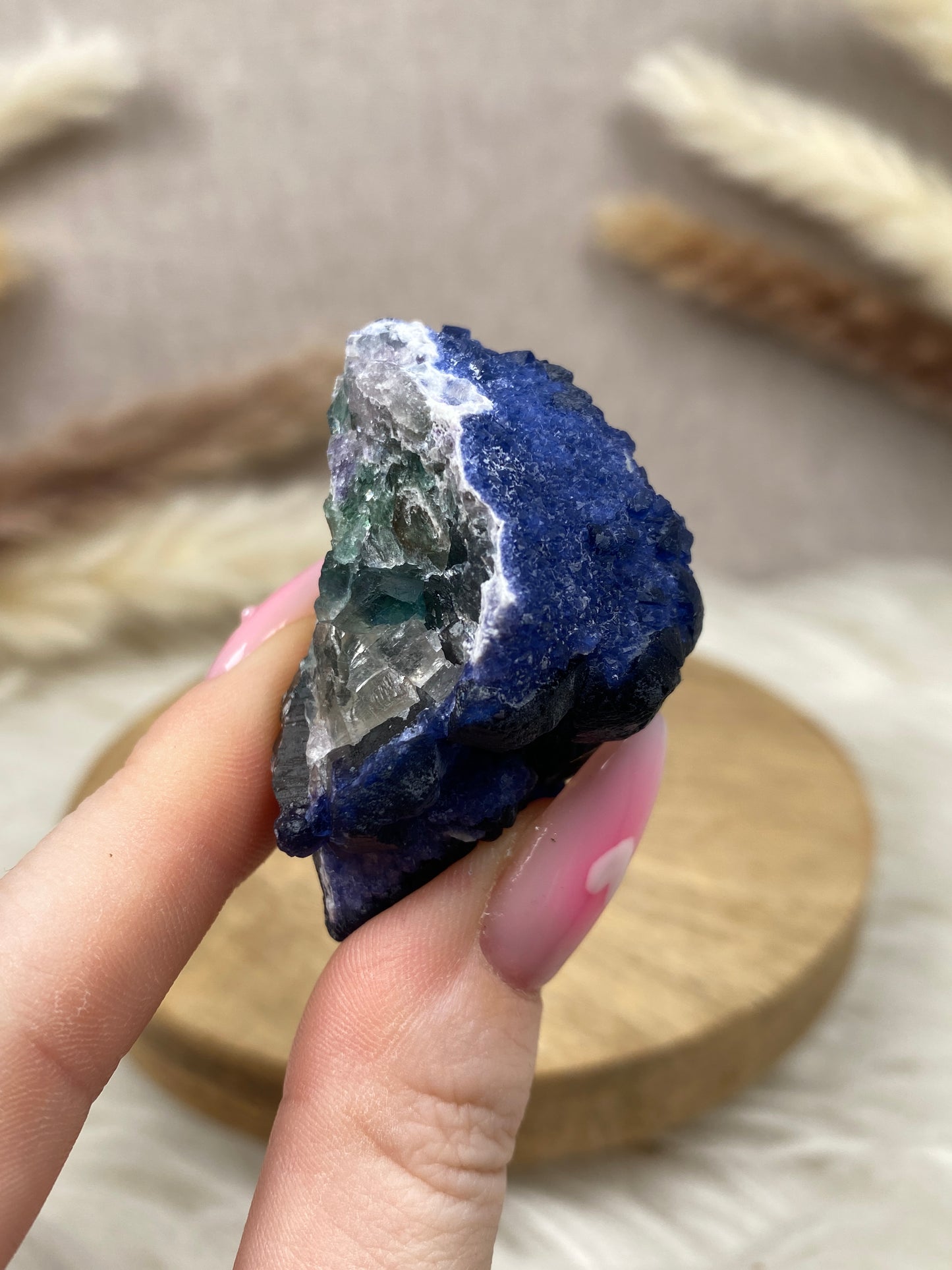 Blaubeer Fluorit auf Quarz (9)