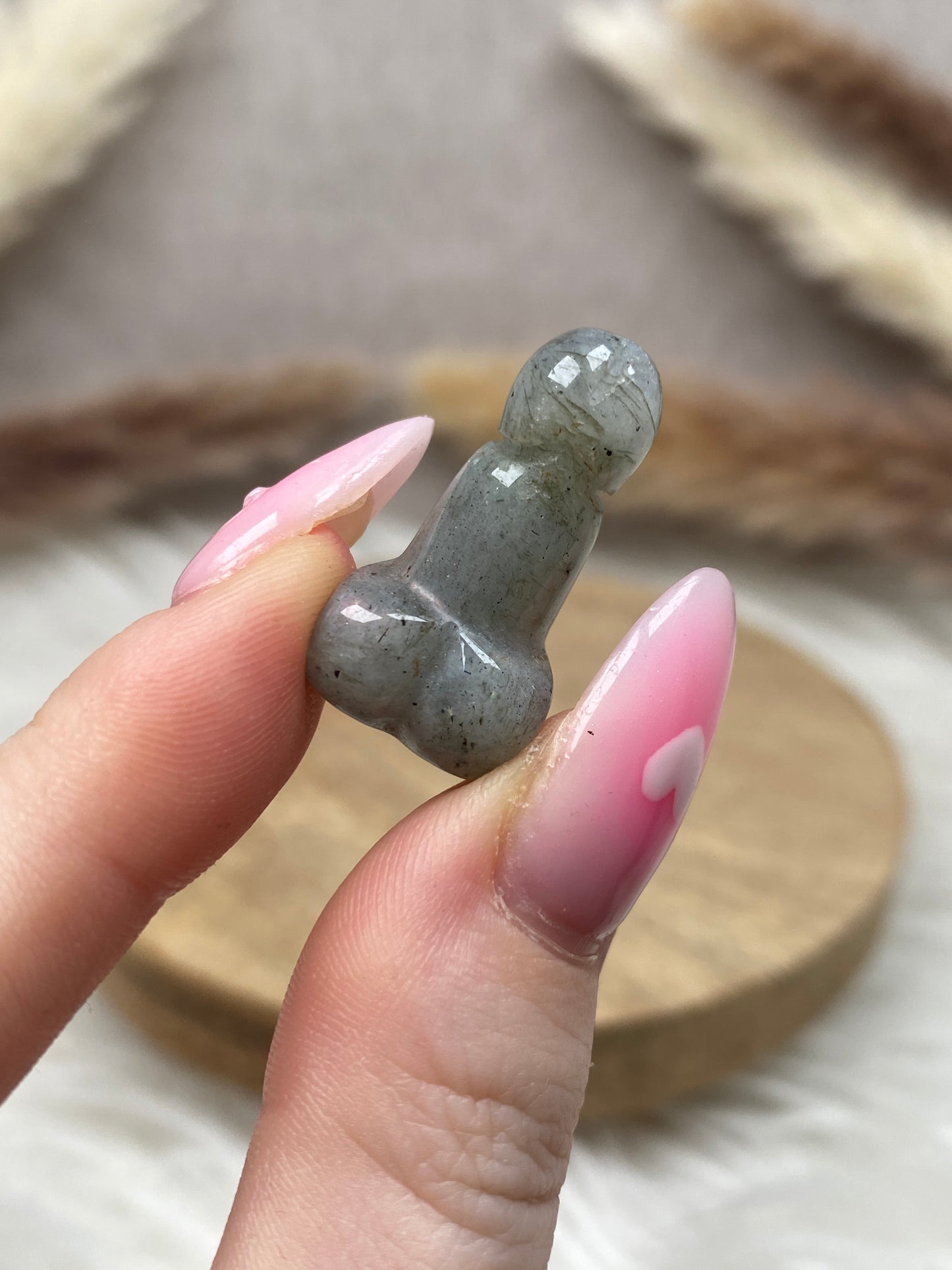Kleine Phallus Carvings