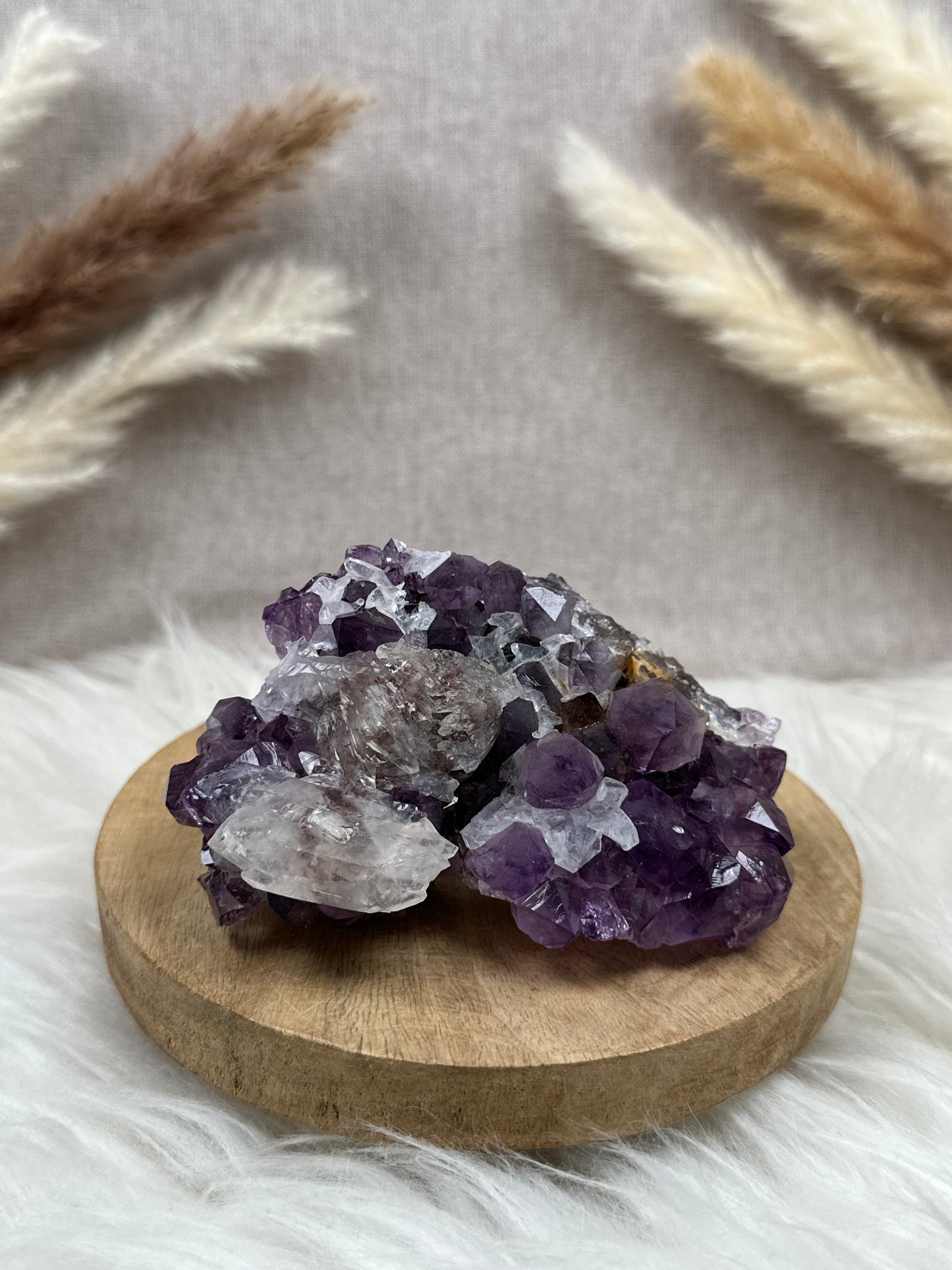 Amethyst mit Calcit Cluster