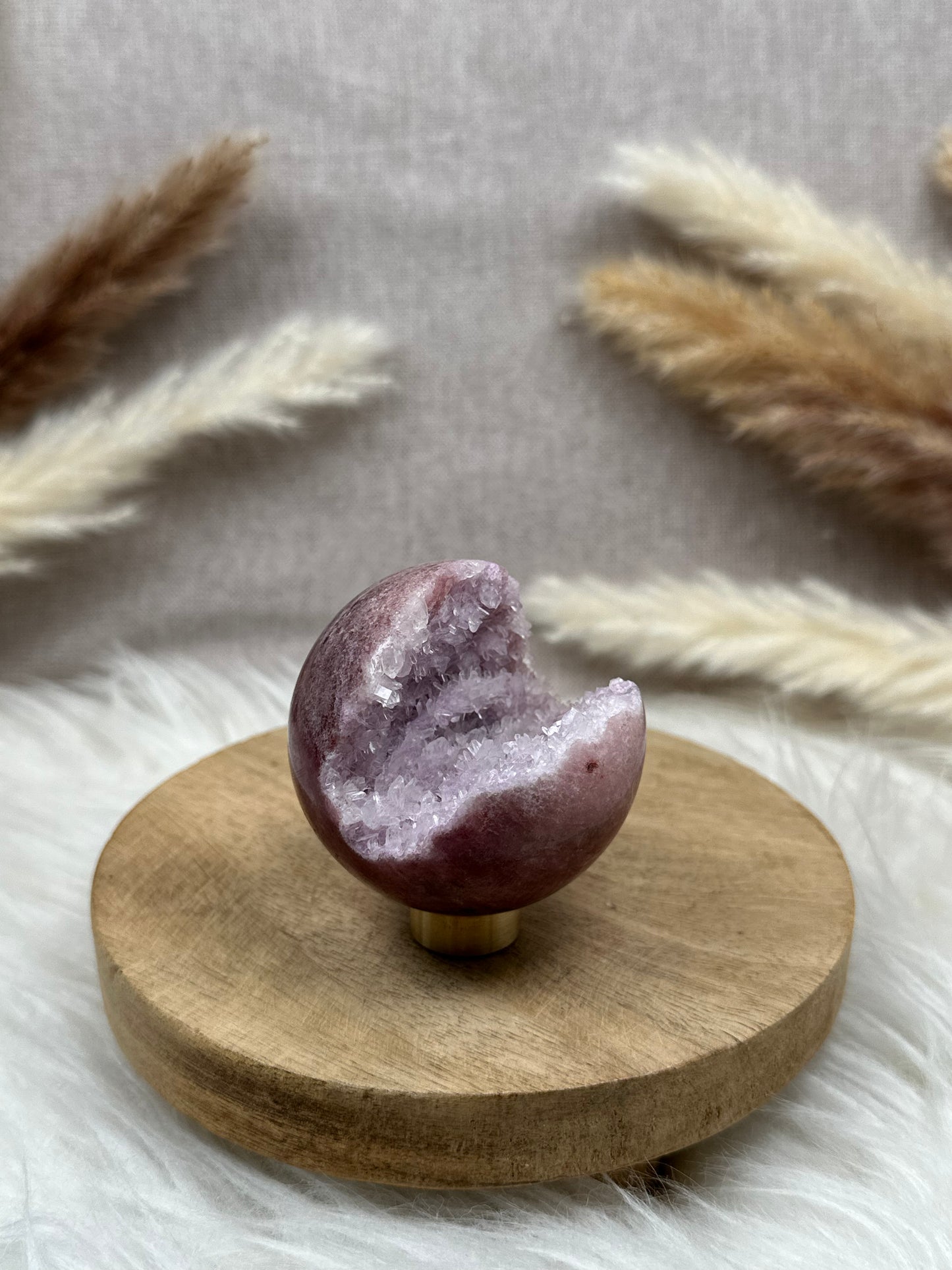 Pink Amethyst Kugel 2 (man made)