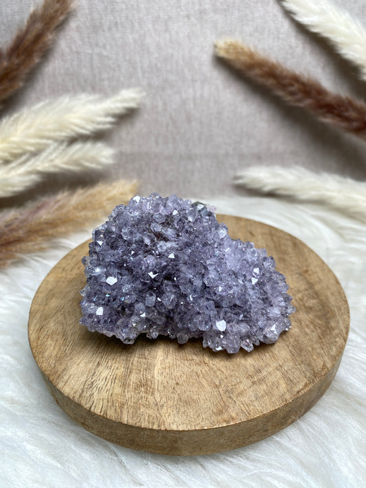 Helles Amethyst Cluster