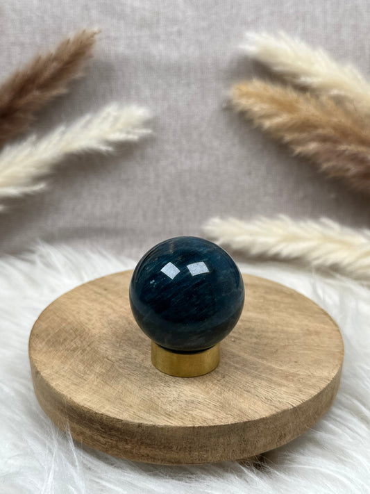 Blaue Apatit Kugel (3)
