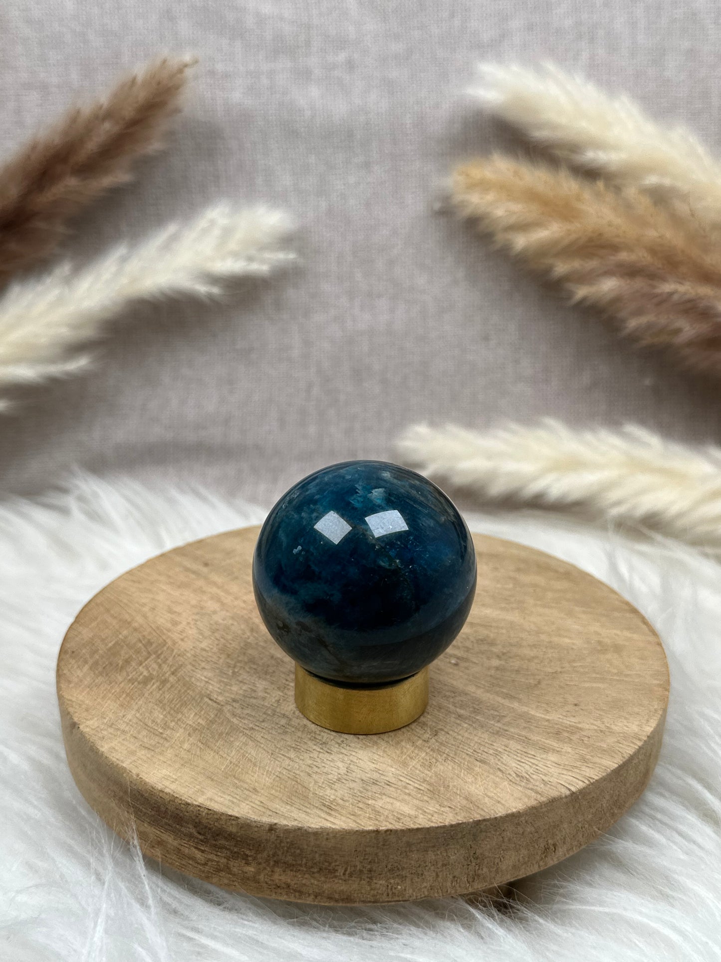 Blaue Apatit Kugel (3)