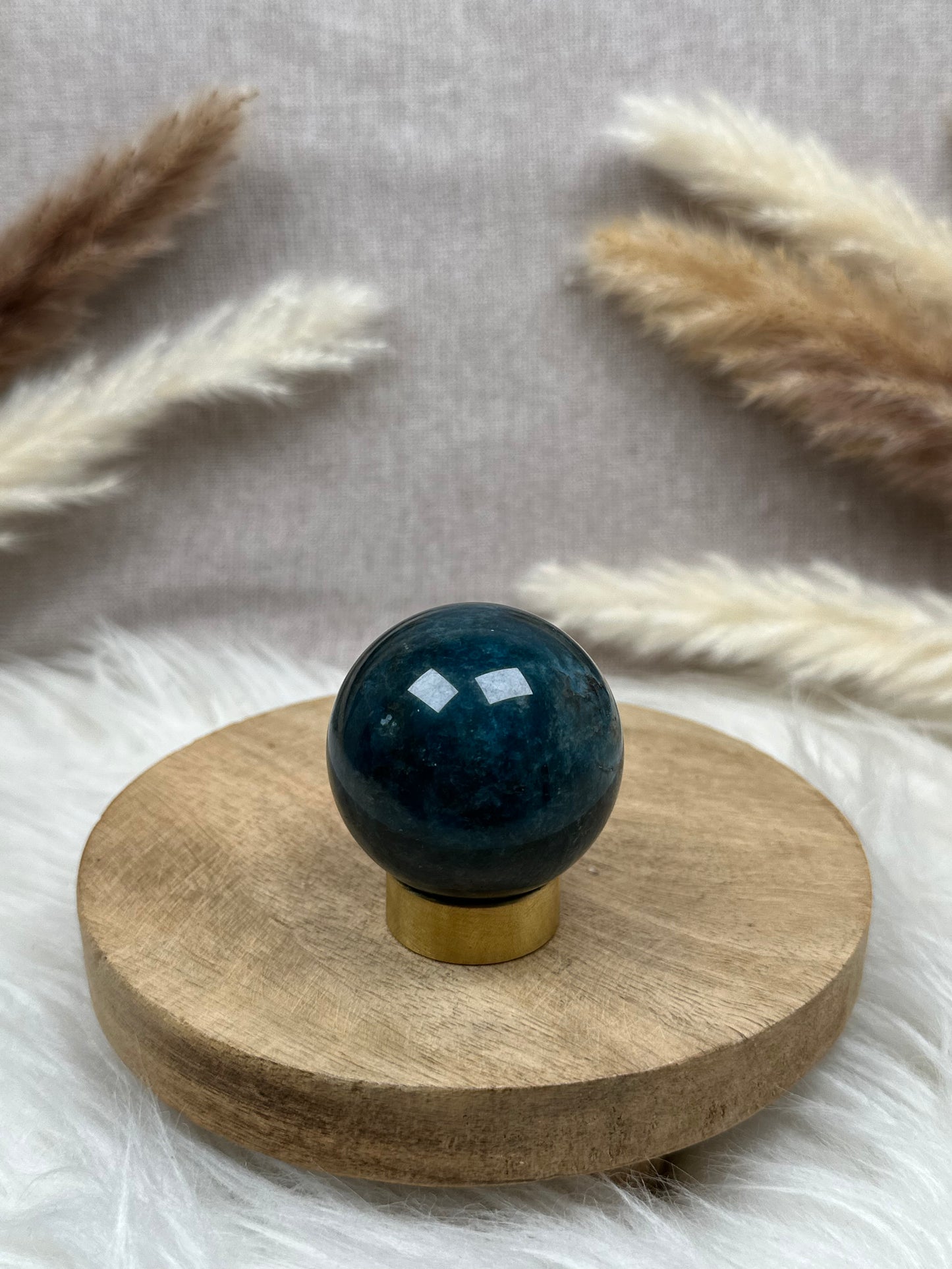 Blaue Apatit Kugel (4)