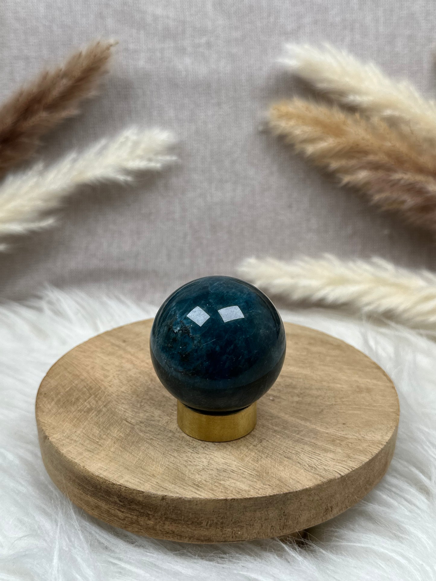 Blaue Apatit Kugel (4)