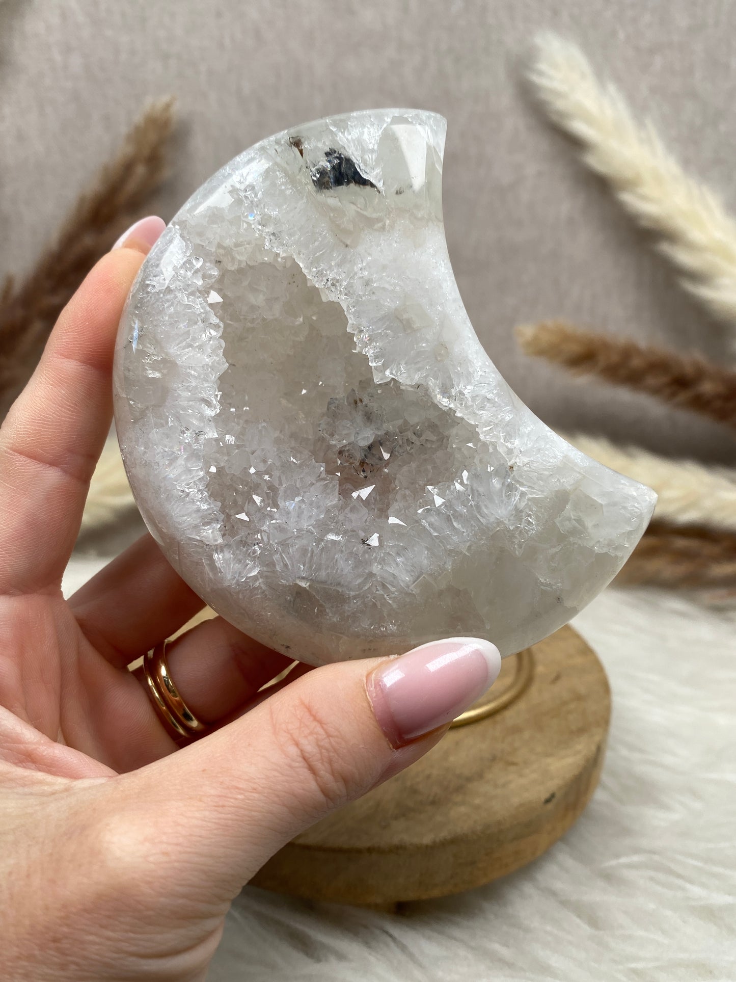 Quarz Mond auf Ständer (7)