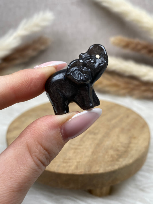 Obsidian Elefanten mit Silberschimmer