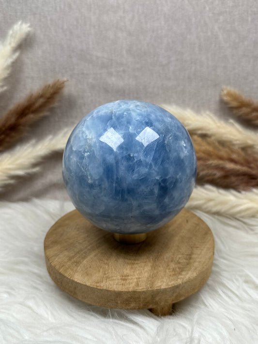 Große blaue Calcit Kugel (1)