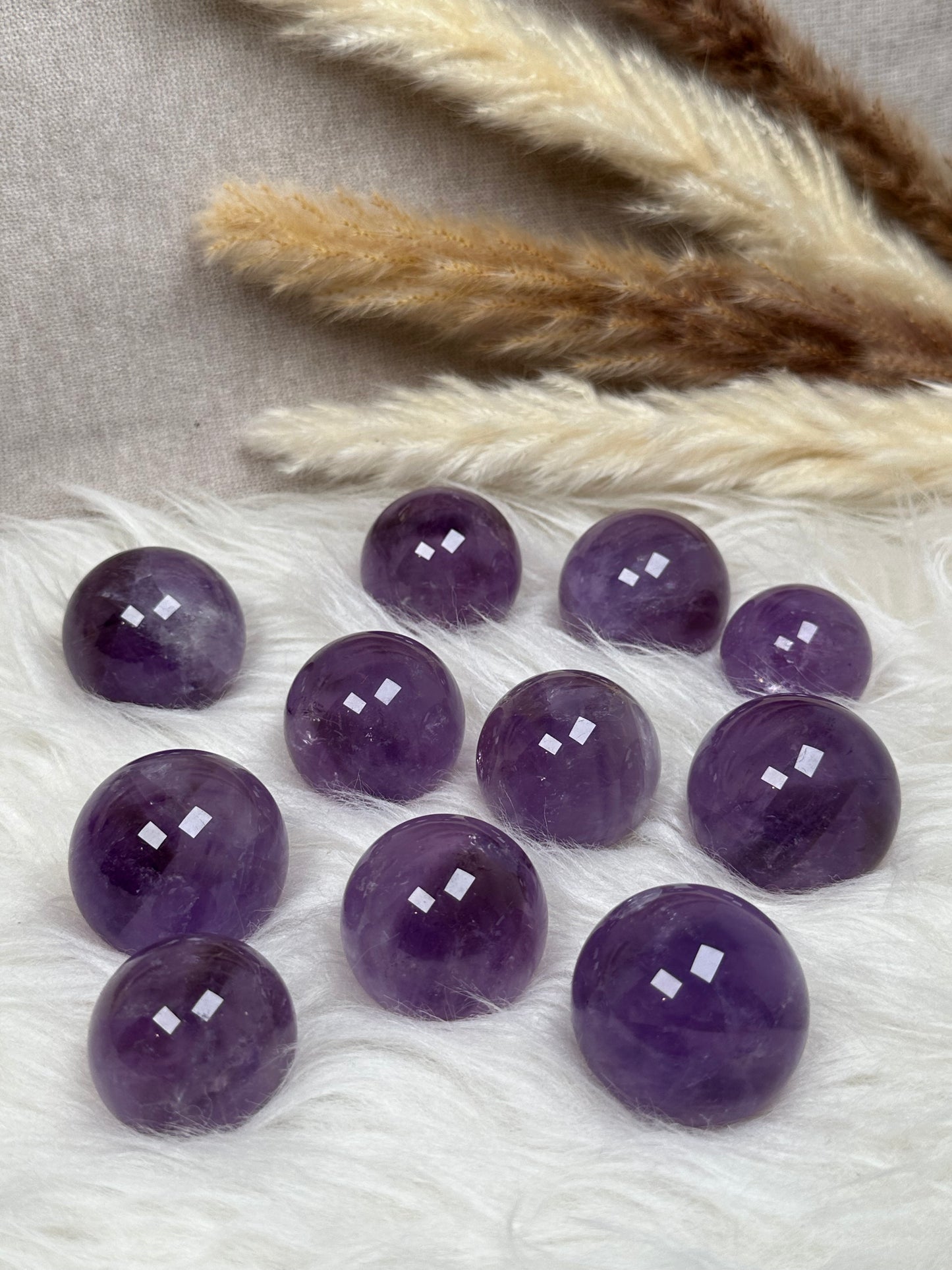 HQ helle Amethyst Kugeln