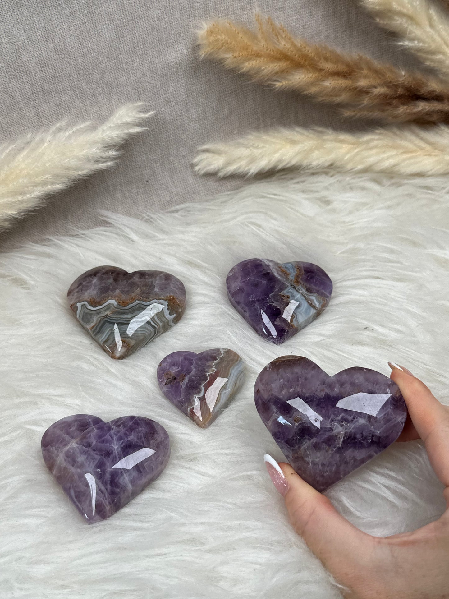 Amethyst mit Achat Herzen