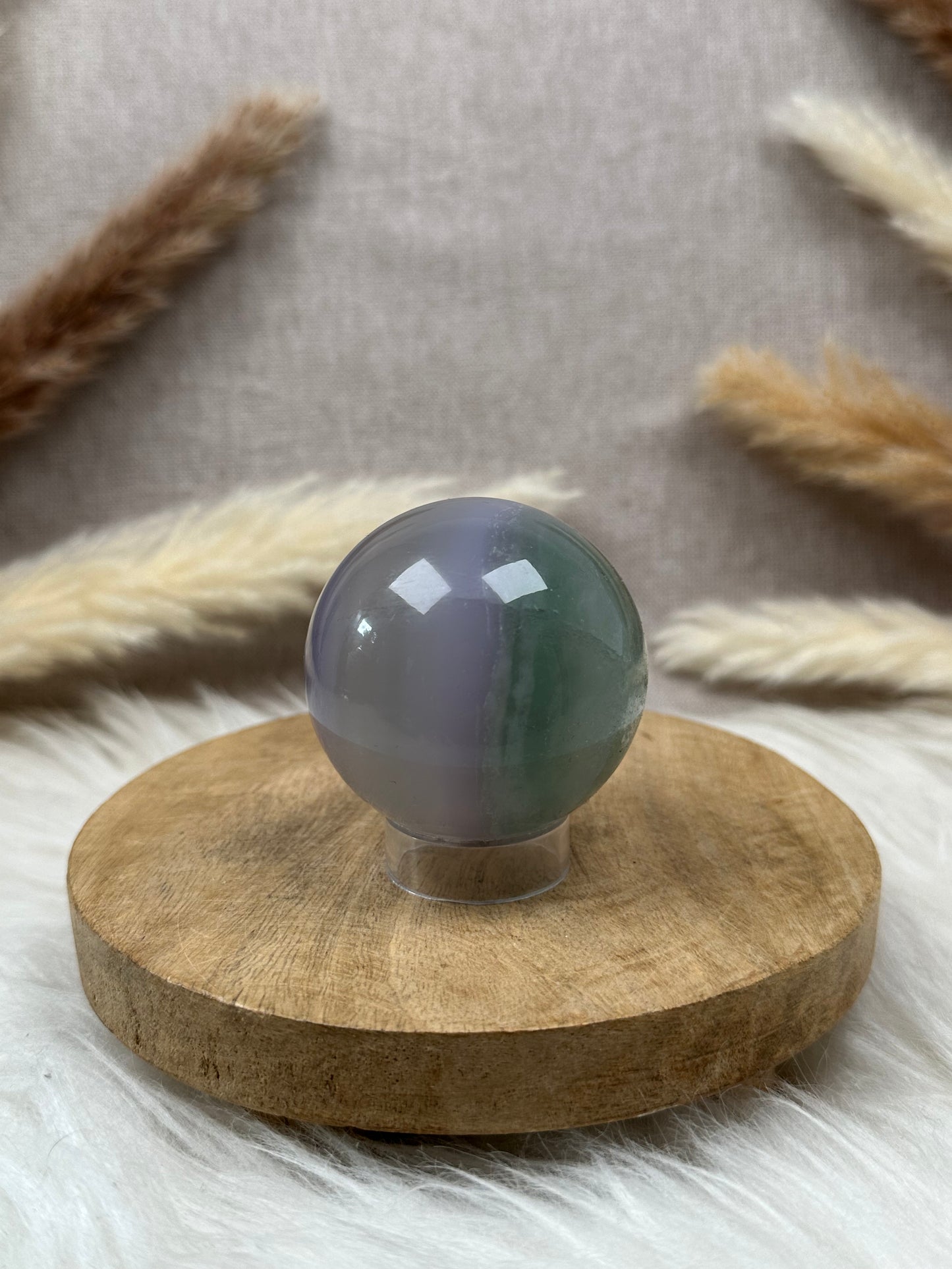 Lavendelfluorit Kugel (1)