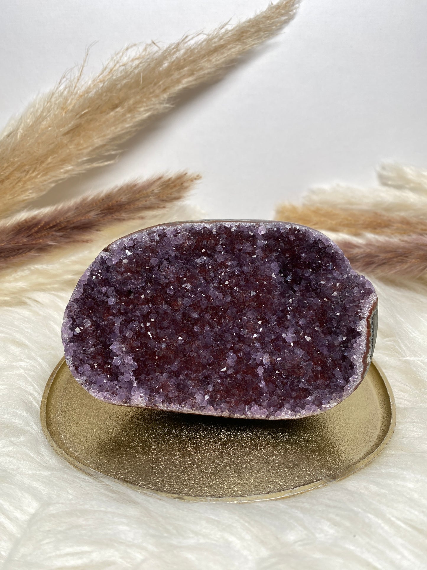 Amethyst Freiform mit Hämatit (1)